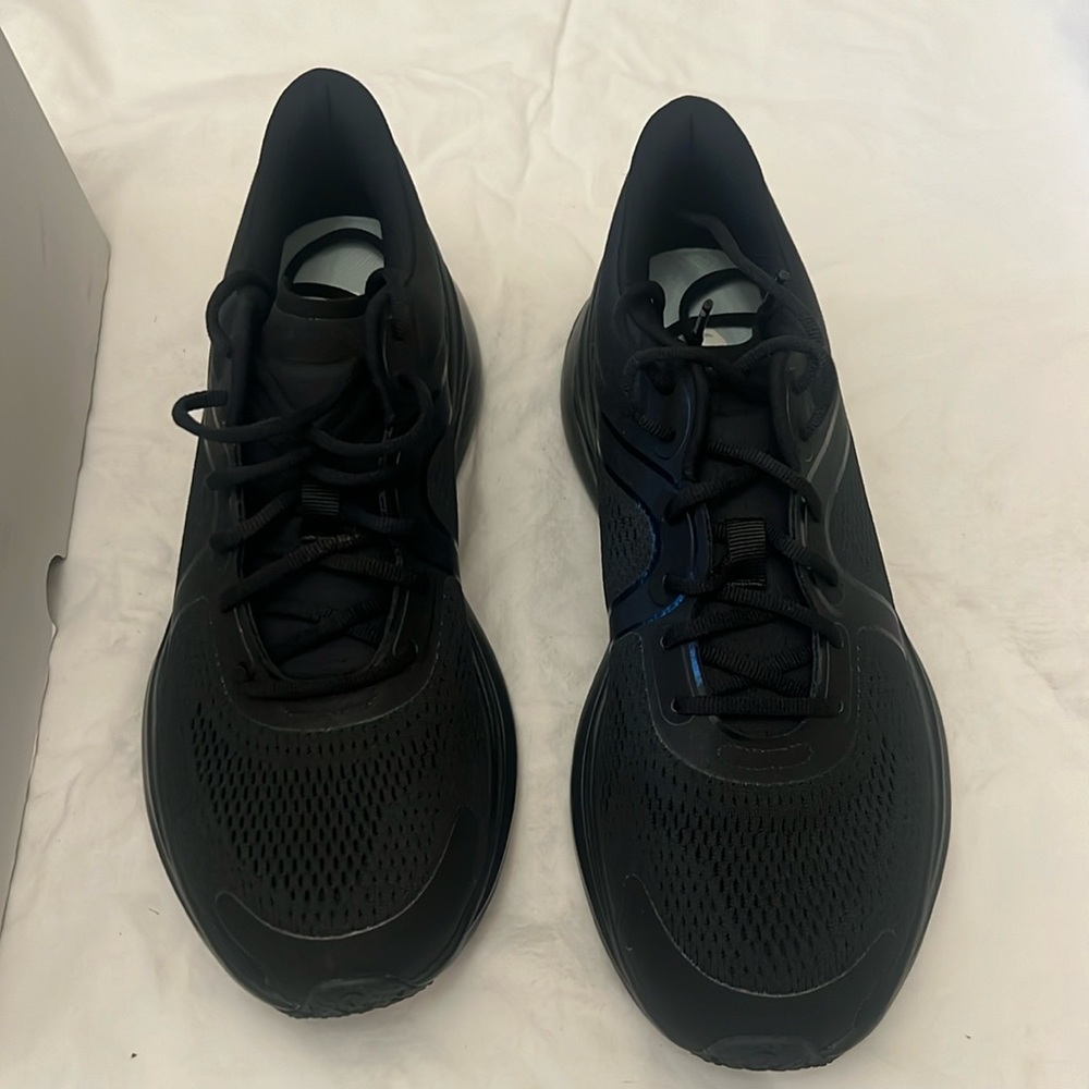 New Women BlissFeel Running shoe US 9